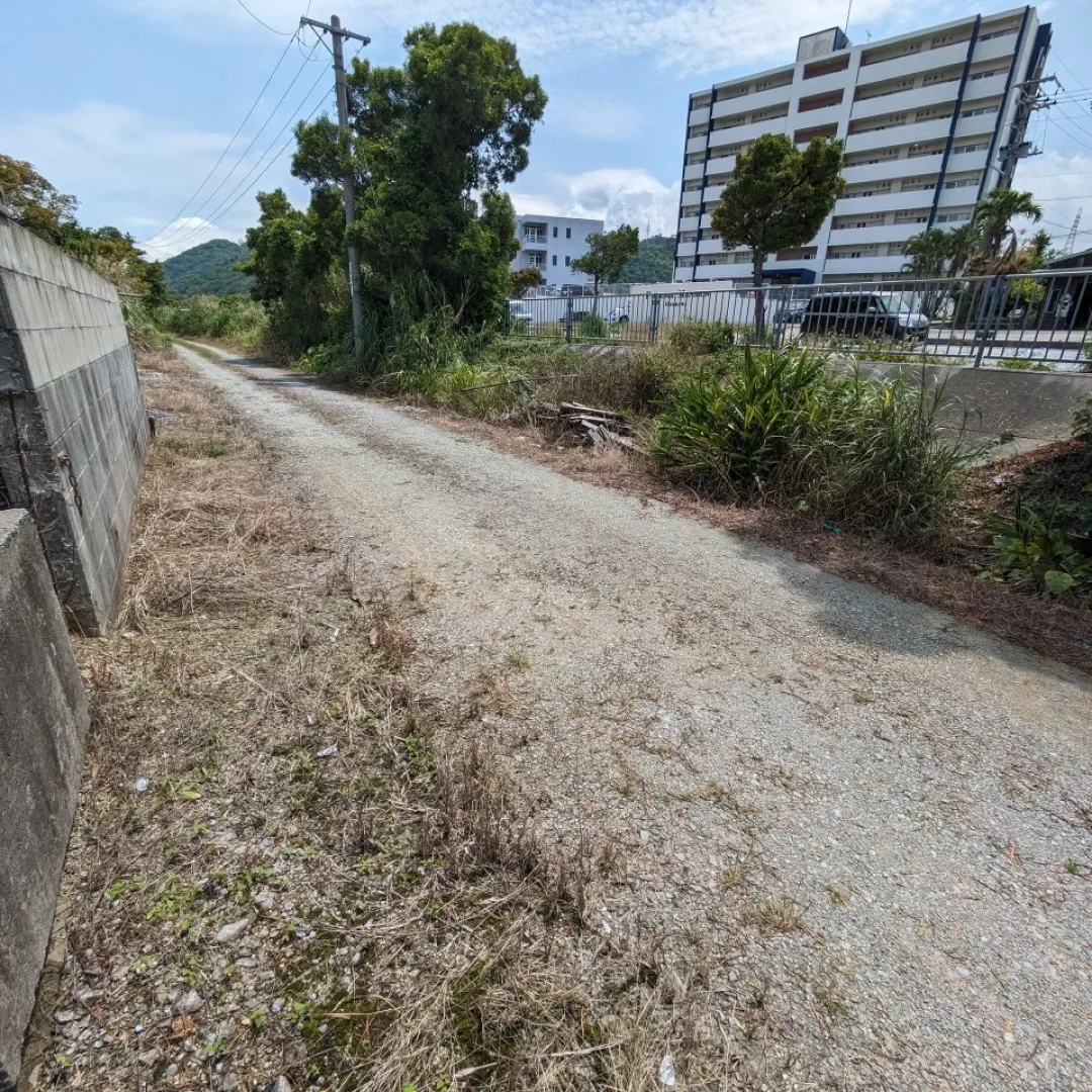 名護市親川売り土地271.65坪✨