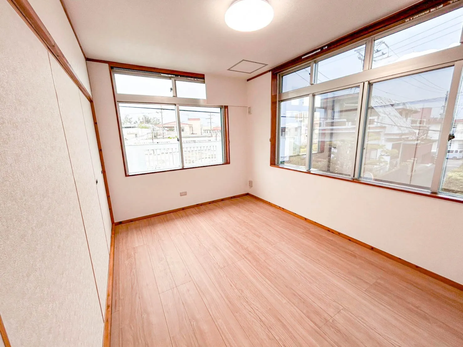 名護市大西四丁目貸し戸建て(２F)