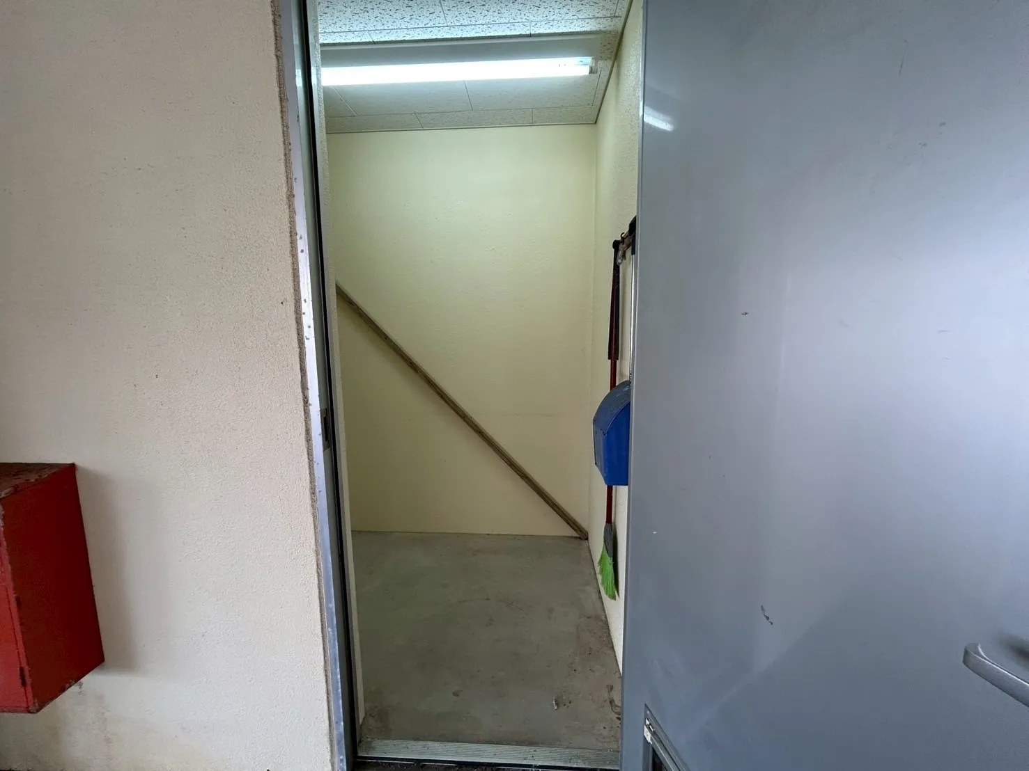 ティーダパレス貸し倉庫