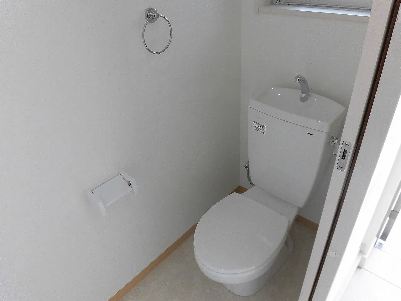 サンサン大北404号室