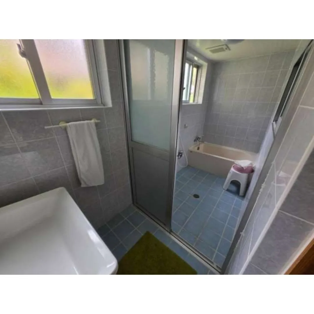 名護市屋部売り戸建て5LDK※別棟木造１LDKあり✨