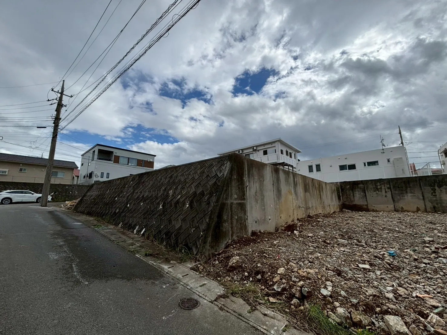 名護市宇茂佐の森三丁目売り土地