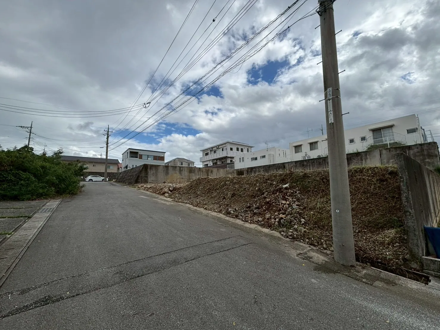 名護市宇茂佐の森三丁目売り土地