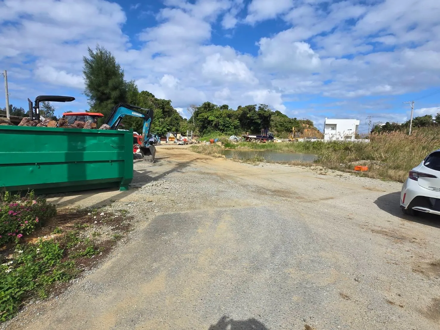 名護市済井出売土地