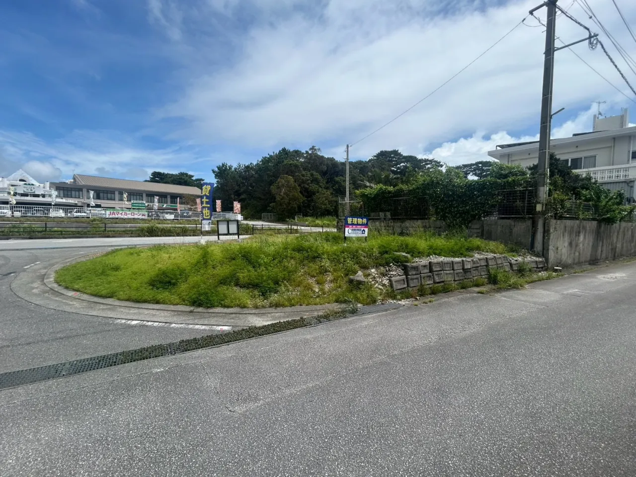 名護市宮里四丁目貸土地