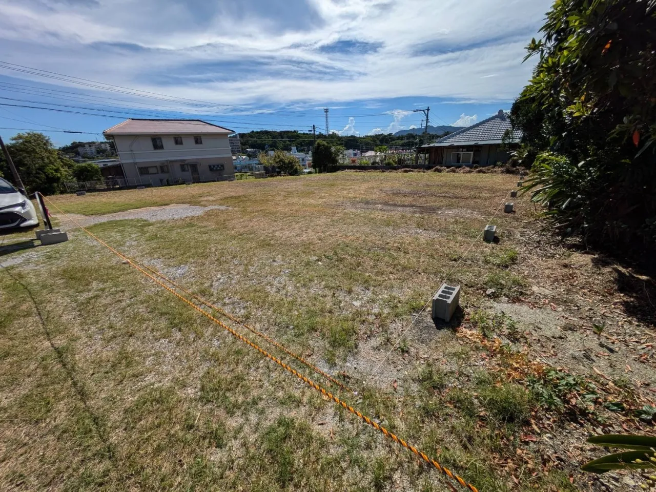 名護市伊差川駐車場