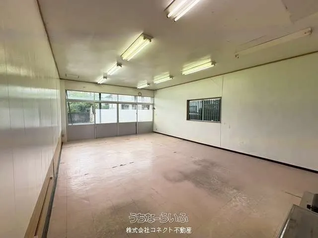 名護市伊差川貸店舗 2号室