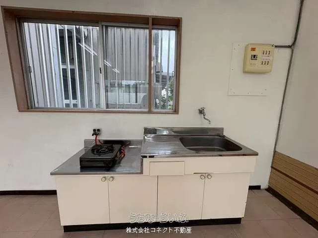 名護市伊差川貸店舗 2号室