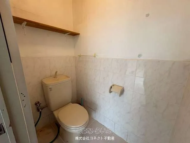 名護市伊差川貸店舗 2号室