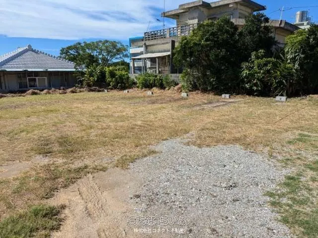 名護市伊差川貸土地